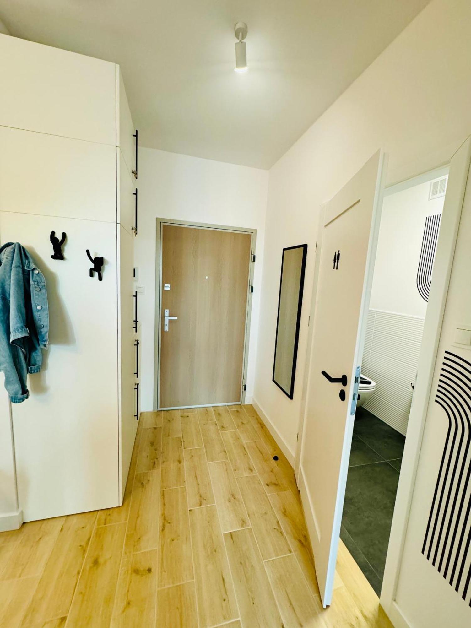 H Apartstudio Targowa 4